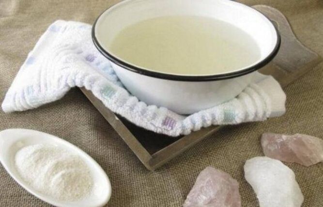 Compress with soda water to enlarge penis