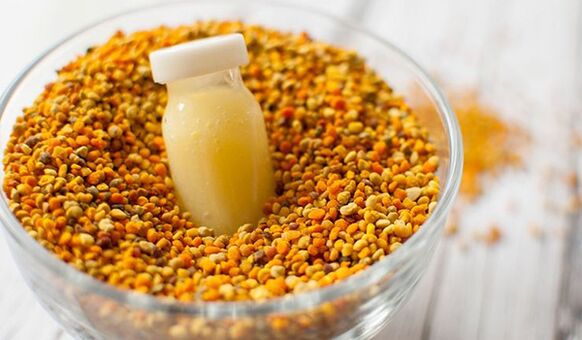 Men can stay in good shape by eating royal jelly and bee bread